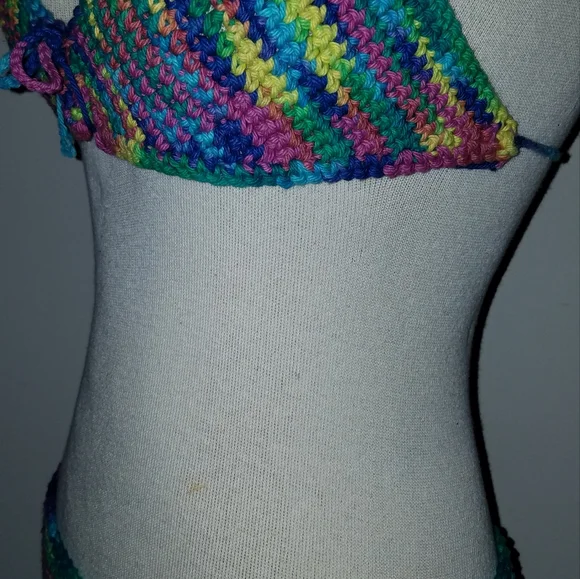 Crochet bikini - Picture 8 of 9